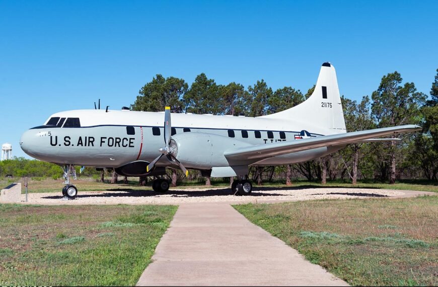 T-29 Flying Classroom